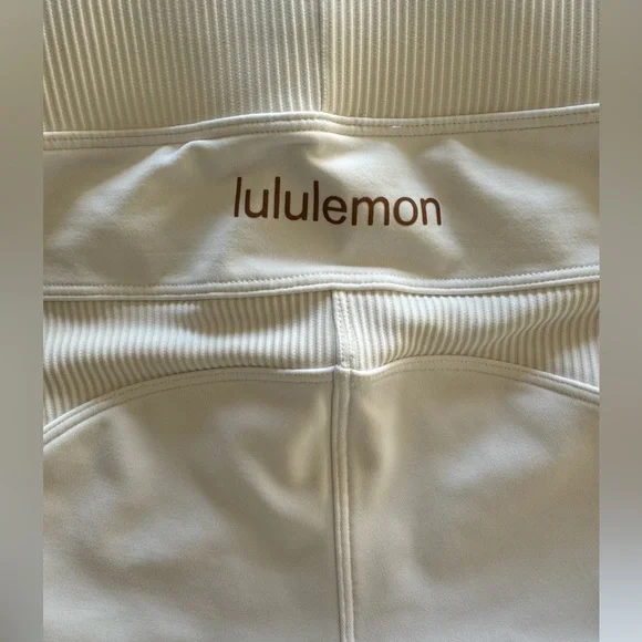 LULULEMON Shorts biker 💛High Rise White 4 XS Special Edition! #Yoga #lululemon - Picture 8 of 16